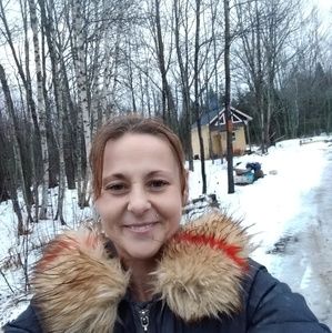 Meet your Posher, Cynthia